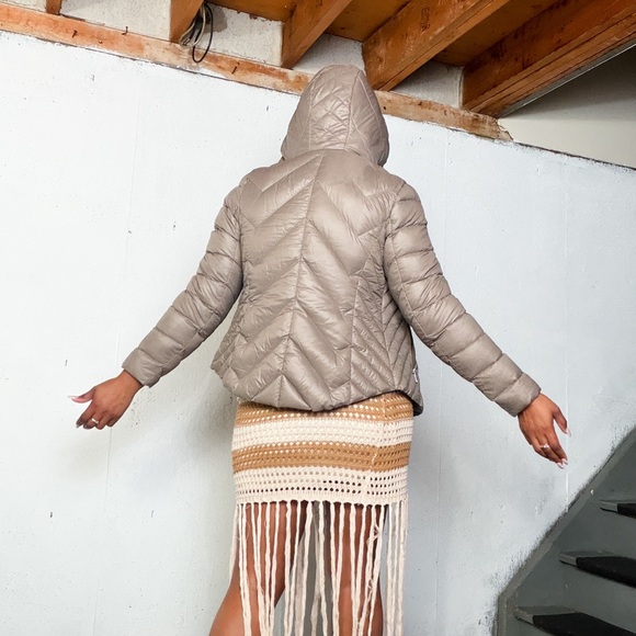 BCBGeneration Women's Packable Jacket, M - Picture 4 of 16